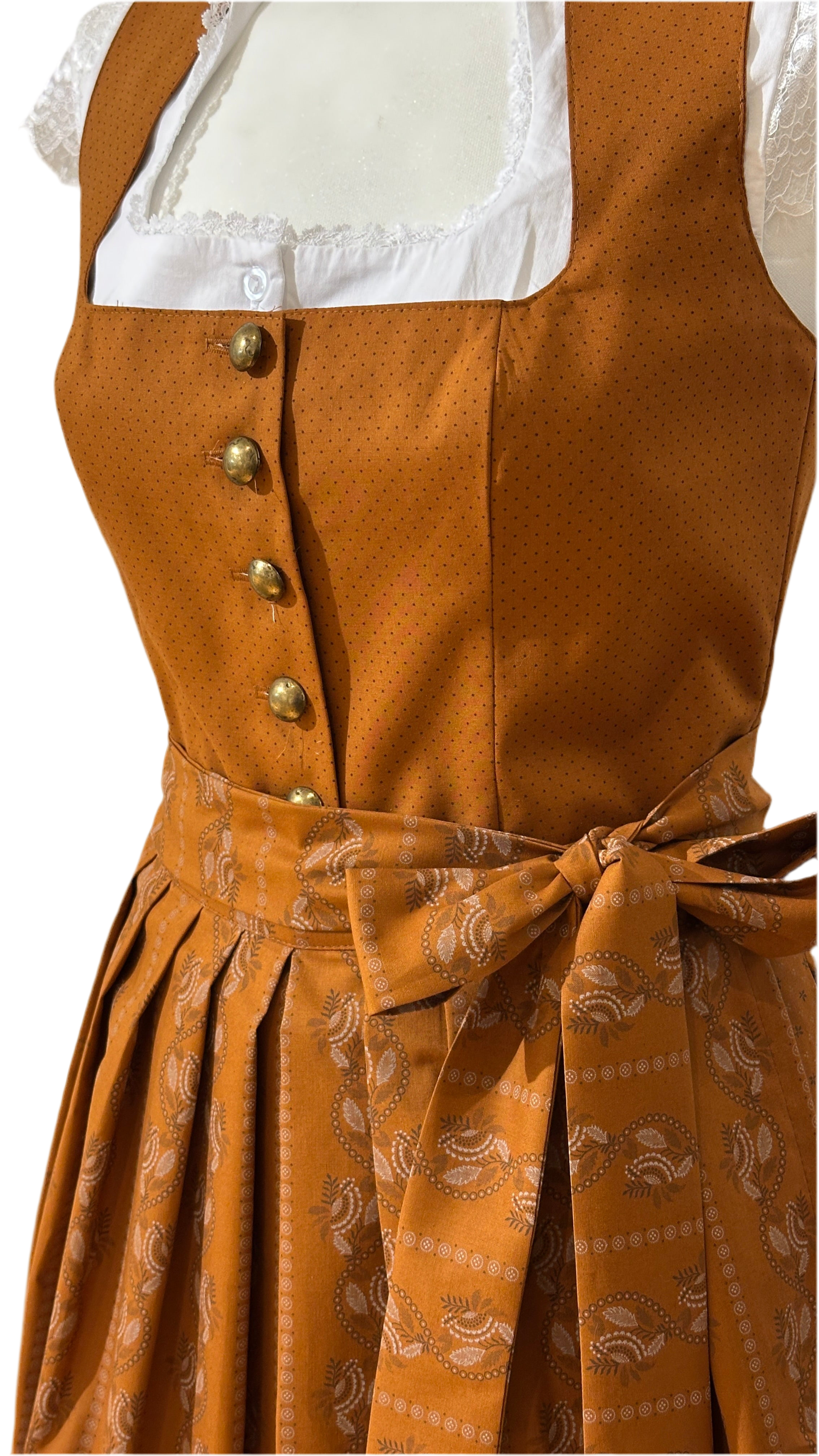 Dirndl Goldstich orange mit Knöpfen 75cm