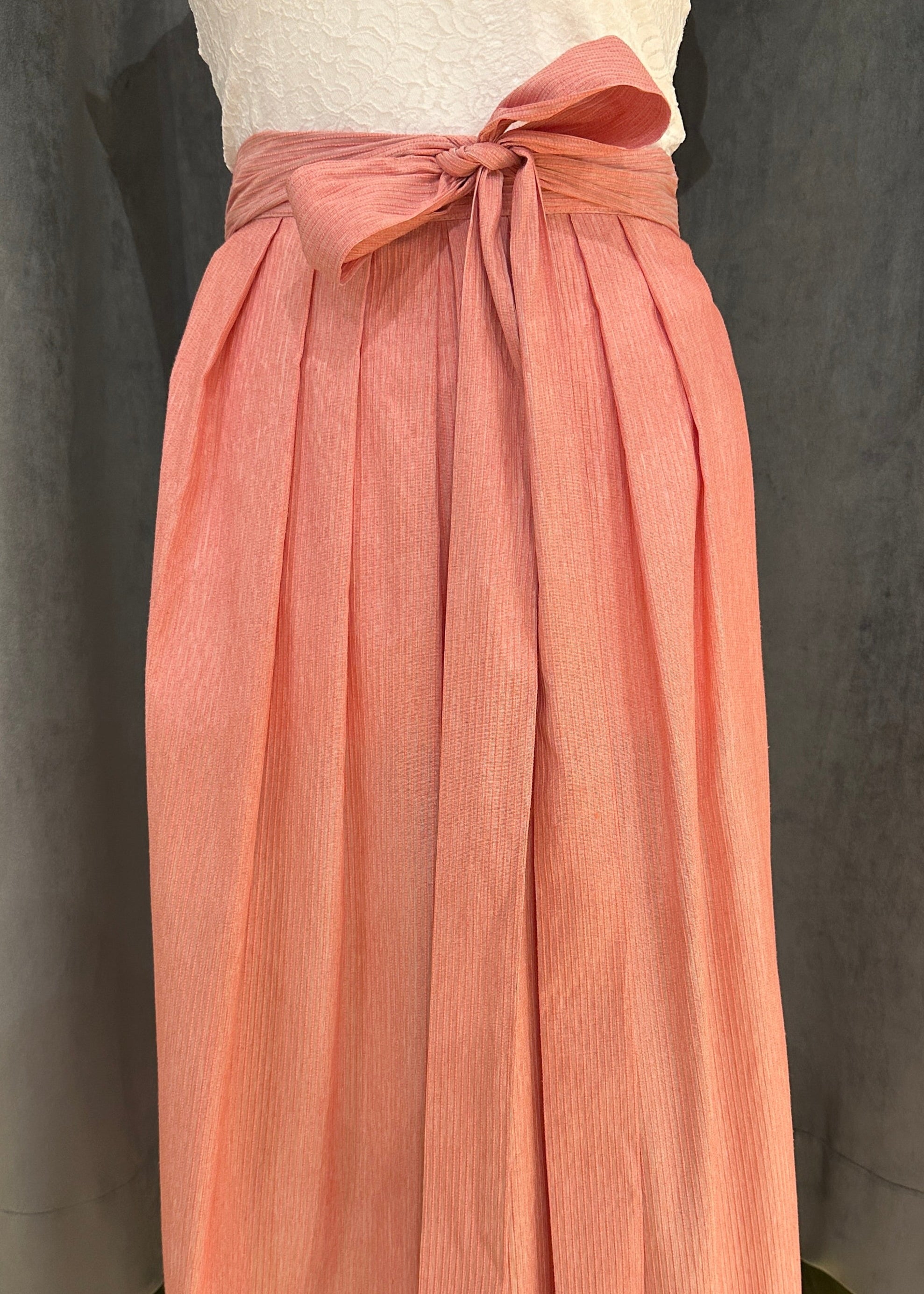 Dirndlschürze Goldstich Streifen rosa 75cm