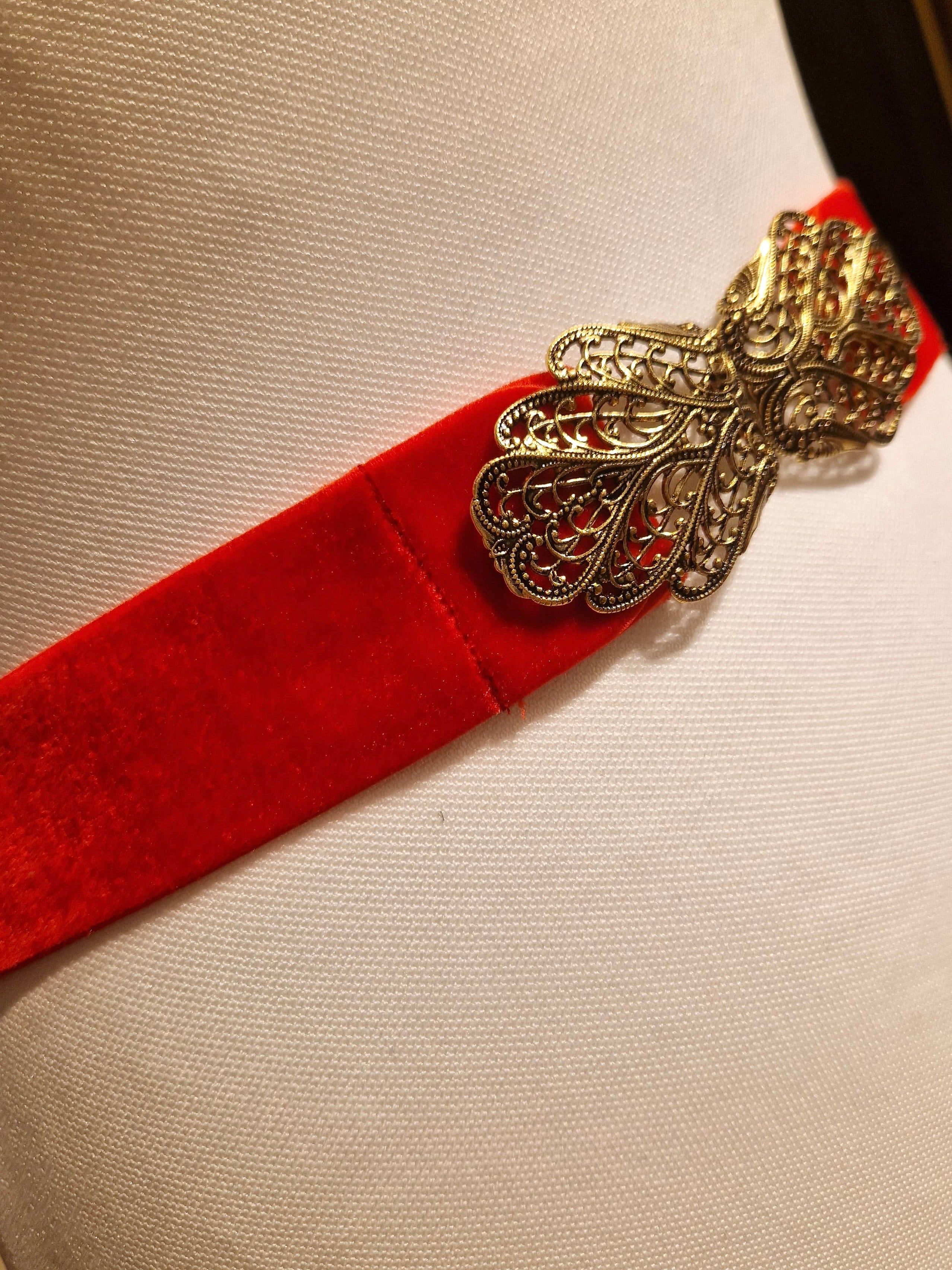 Trachtengürtel Samt Stretch Goldstich rot/gold