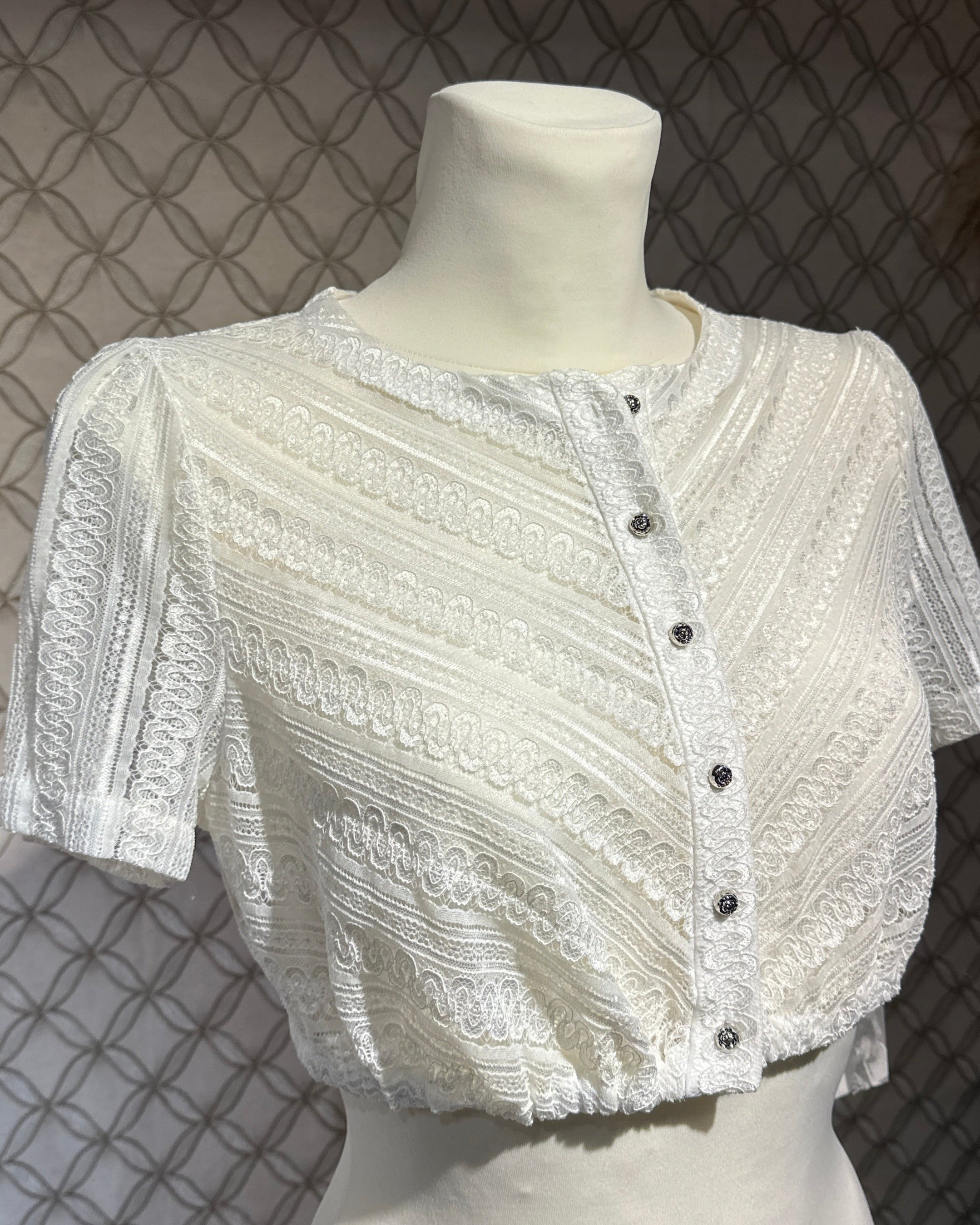 Dirndlbluse Ari Anno Domini Design ecru