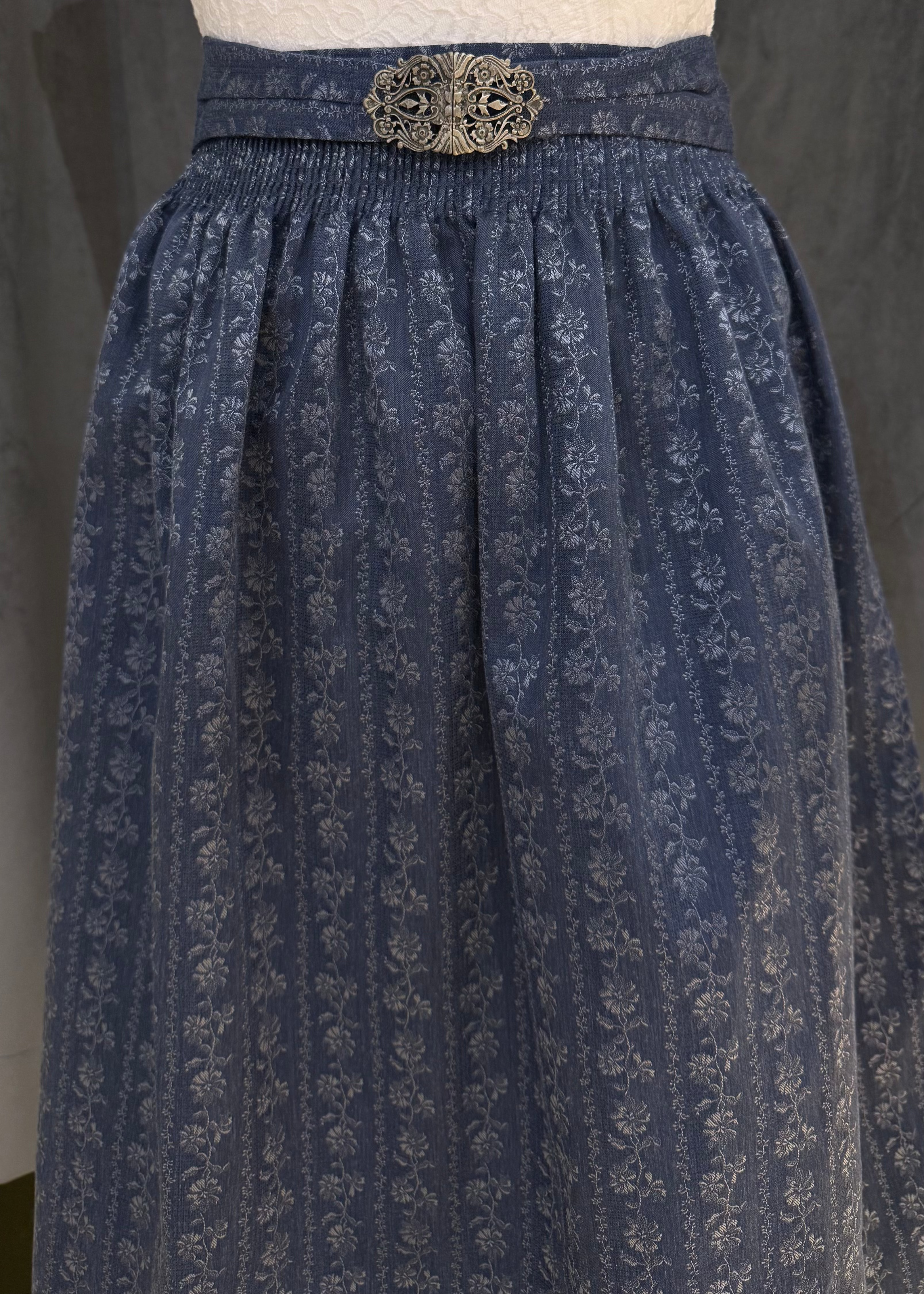 Dirndlschürze Stockerpoint blau70cm