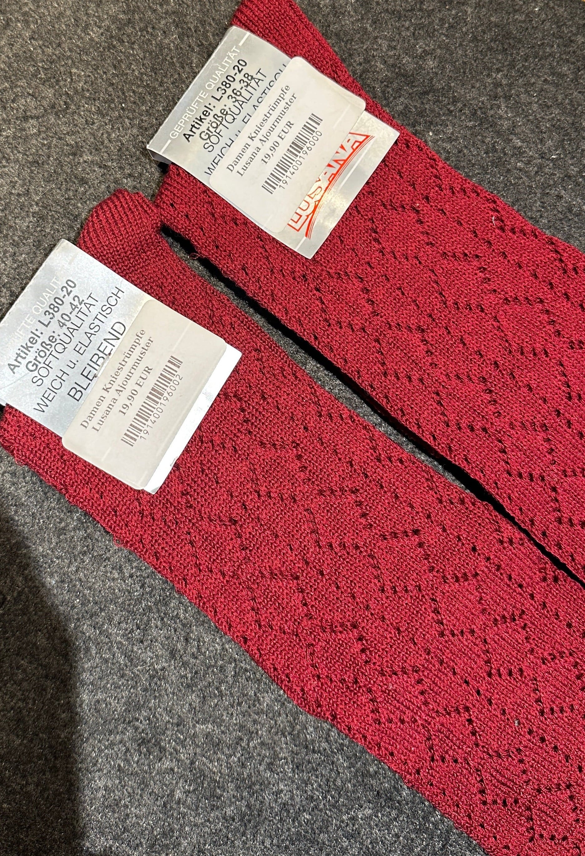 Damen Kniestrümpfe Lusana Ajourmuster dunkelrot