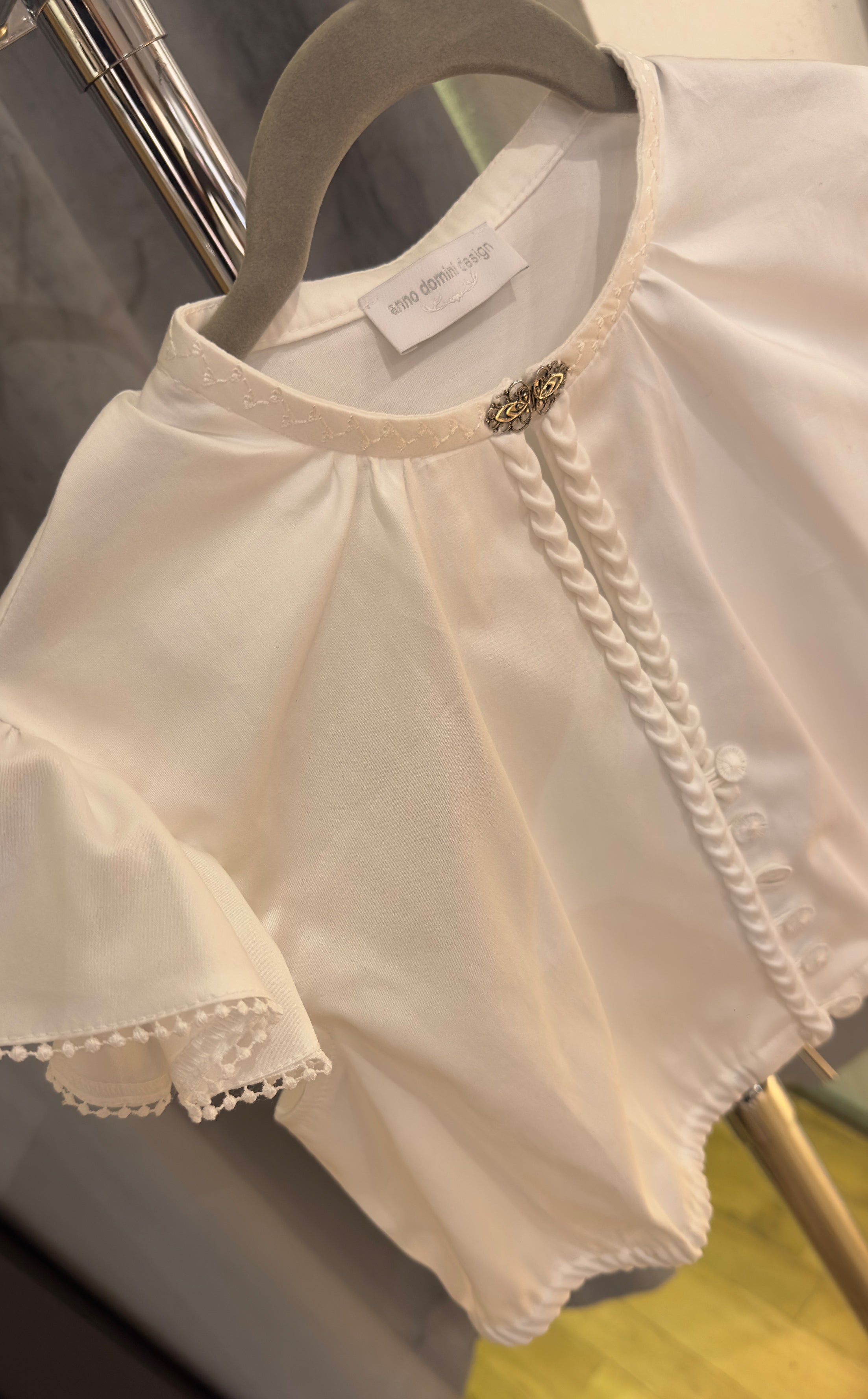 Dirndlbluse Sabi Anno Domini Design