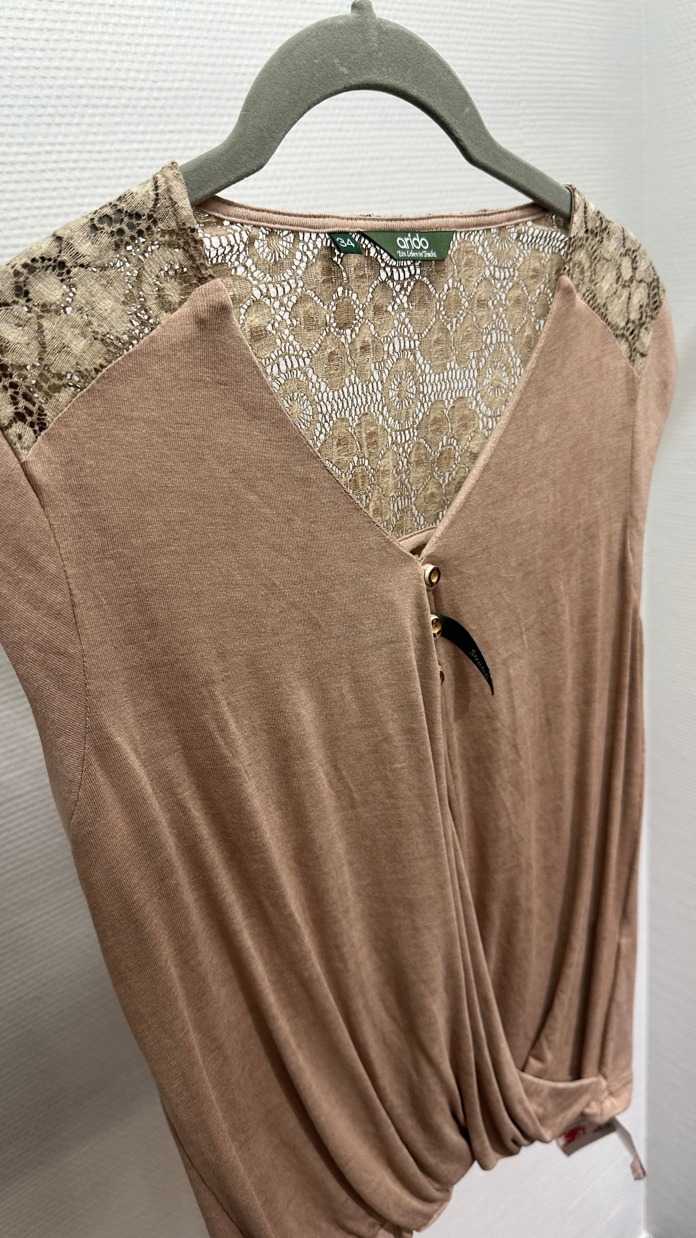 Shirt mit Spitze Arido beige