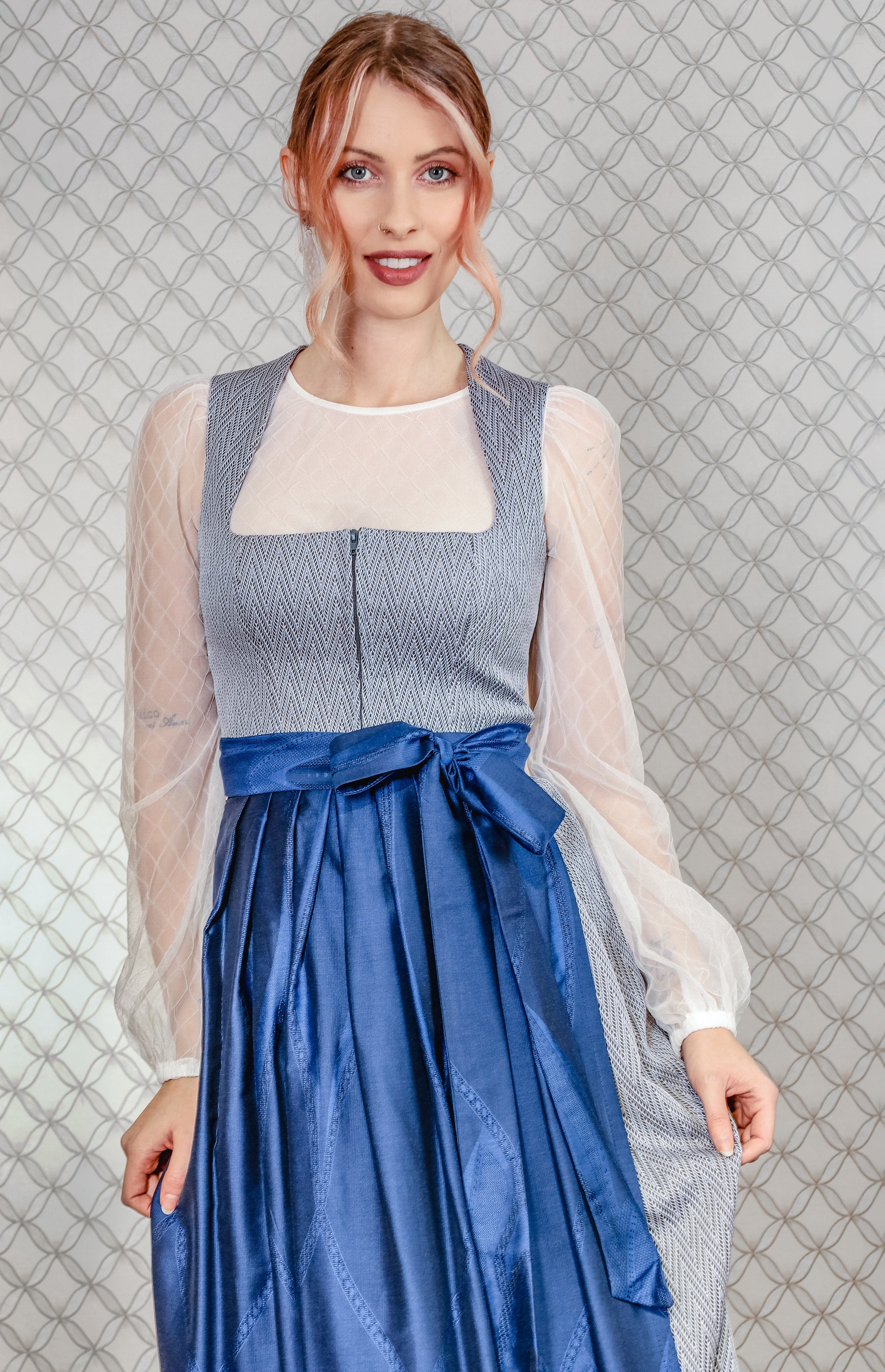 Stretch Dirndl Goldstich grau/blau 75cm