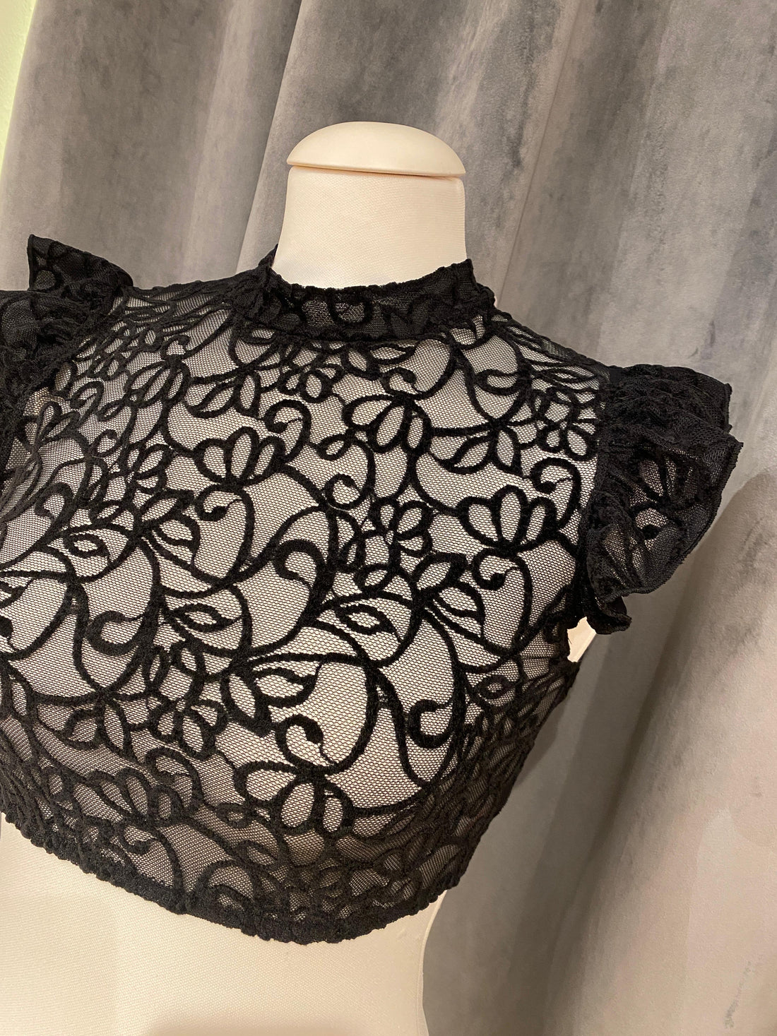 Dirndlbluse Chiara Nina von C. schwarz