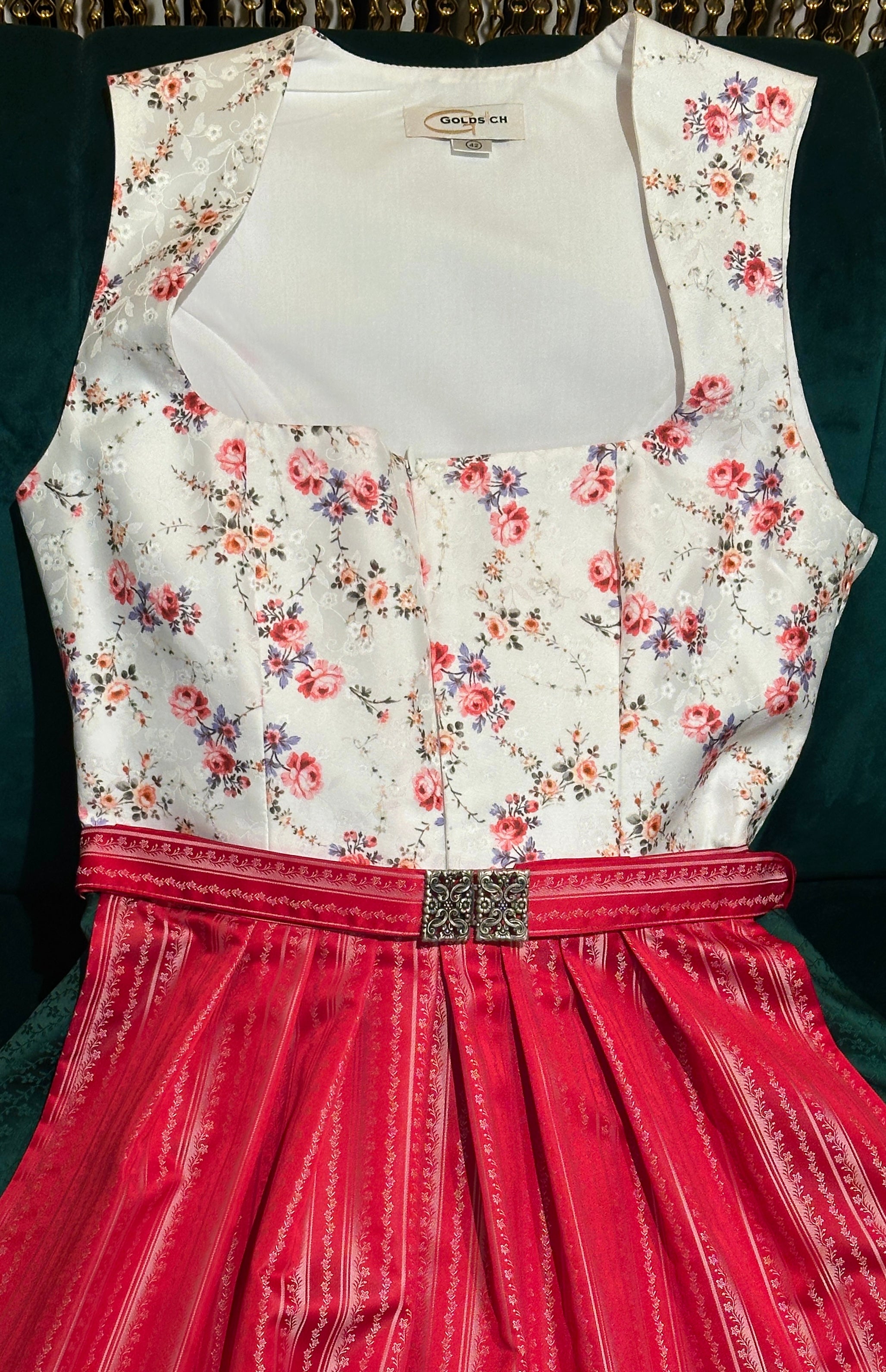 Dirndl Goldstich traditionell weiß/grün/rot geblümt 70cm