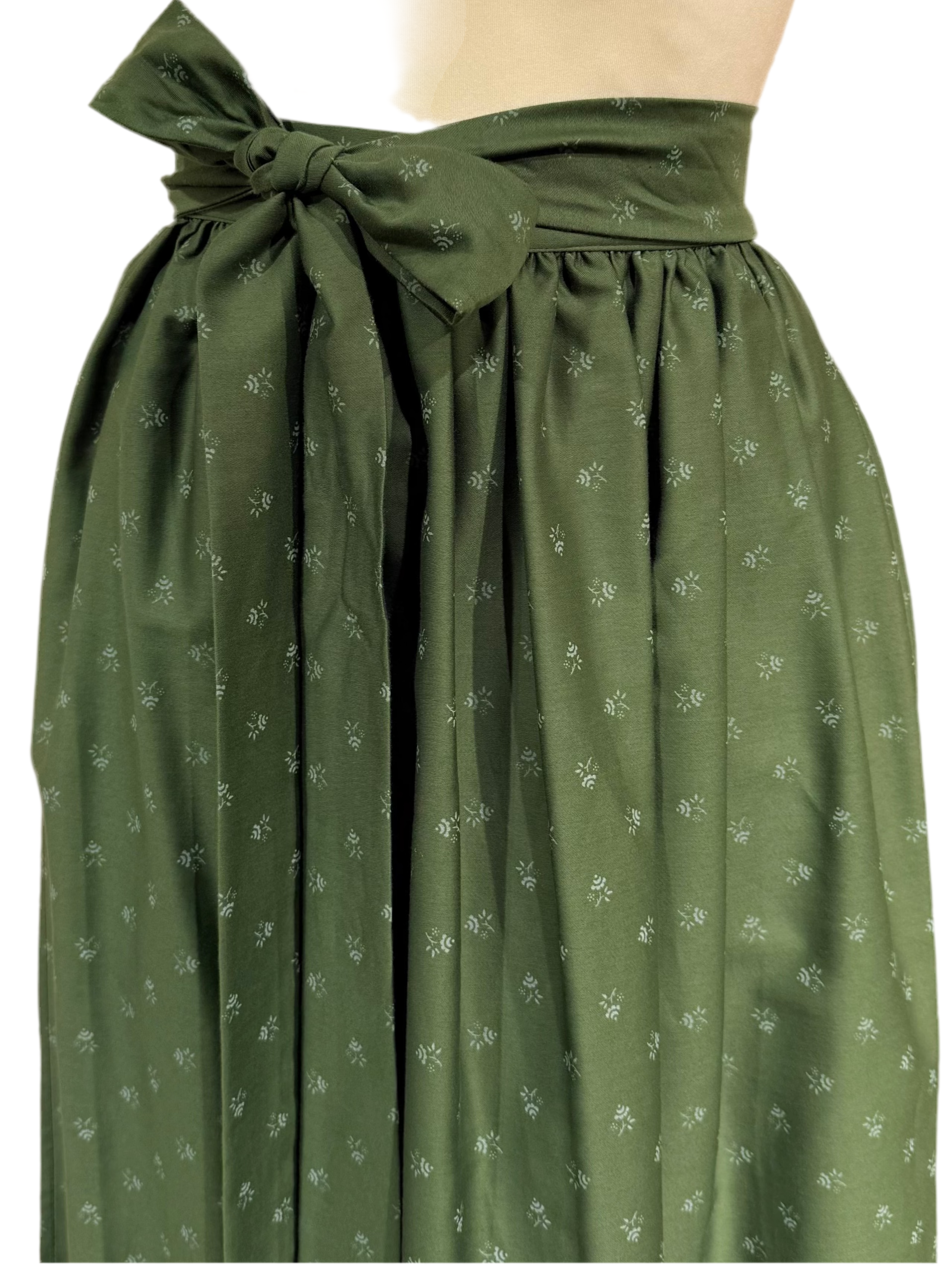 Dirndlschürze Anno Domini Design grün 70cm