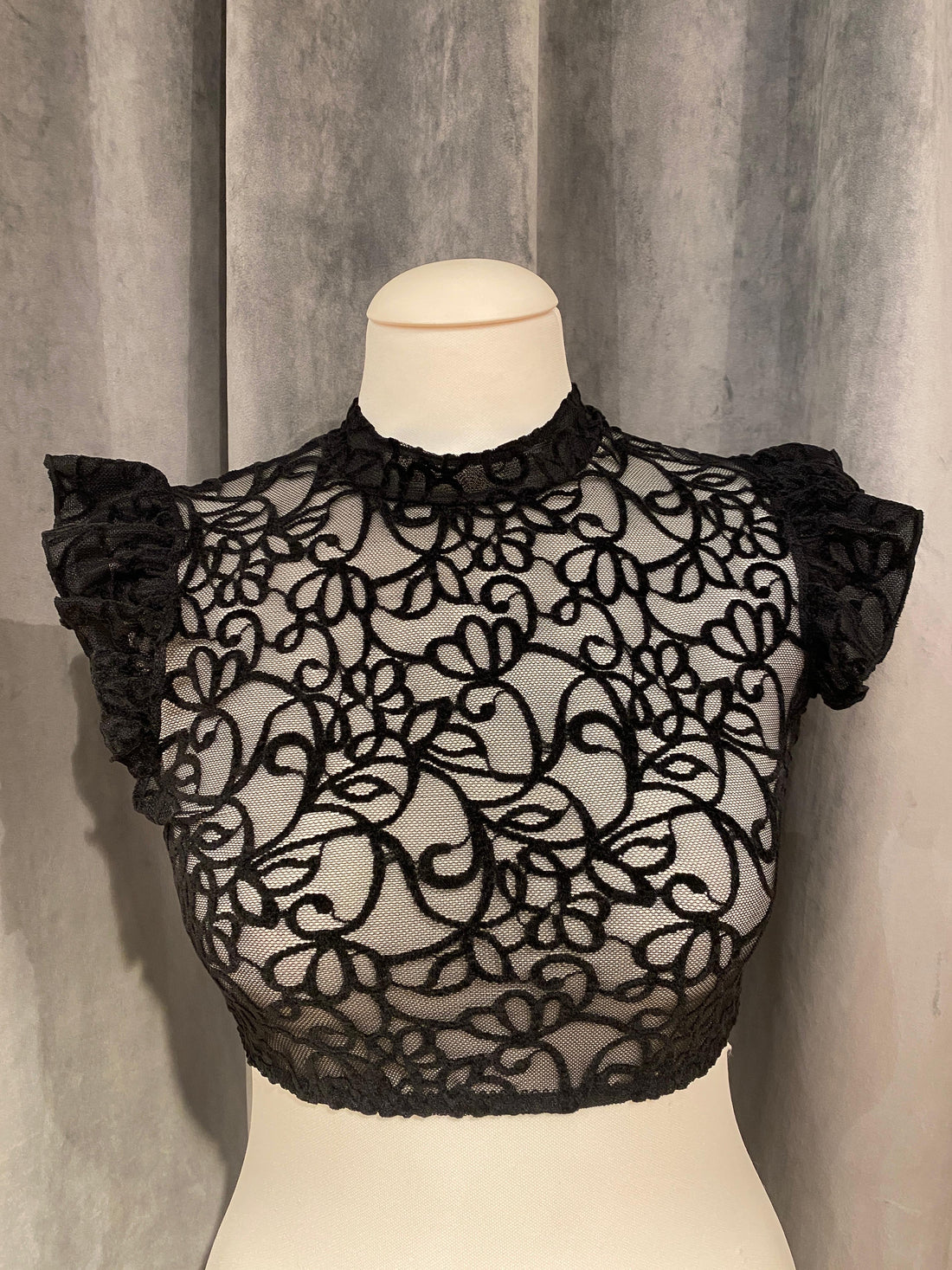 Dirndlbluse Chiara Nina von C. schwarz