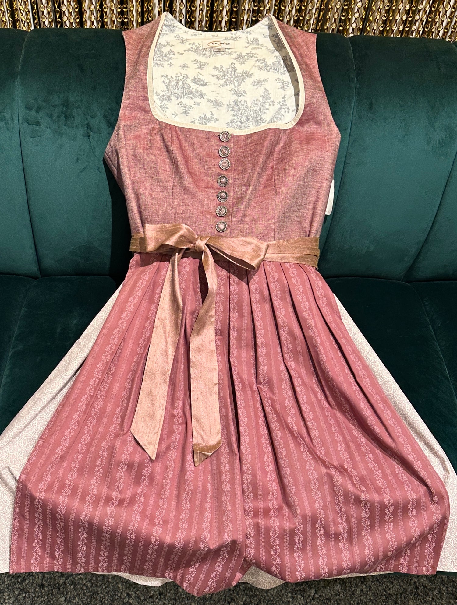 Leinendirndl Goldstich traditionell rosenholz beige 65cm