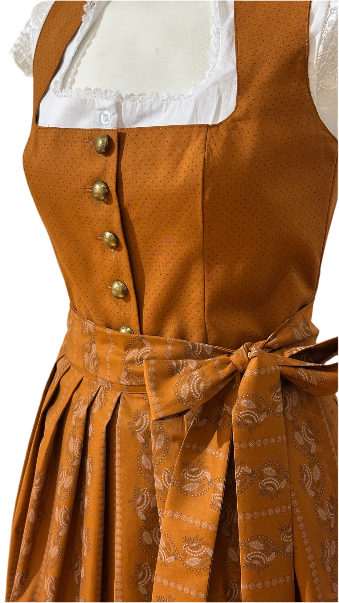 Dirndl Goldstich orange mit Knöpfen 75cm