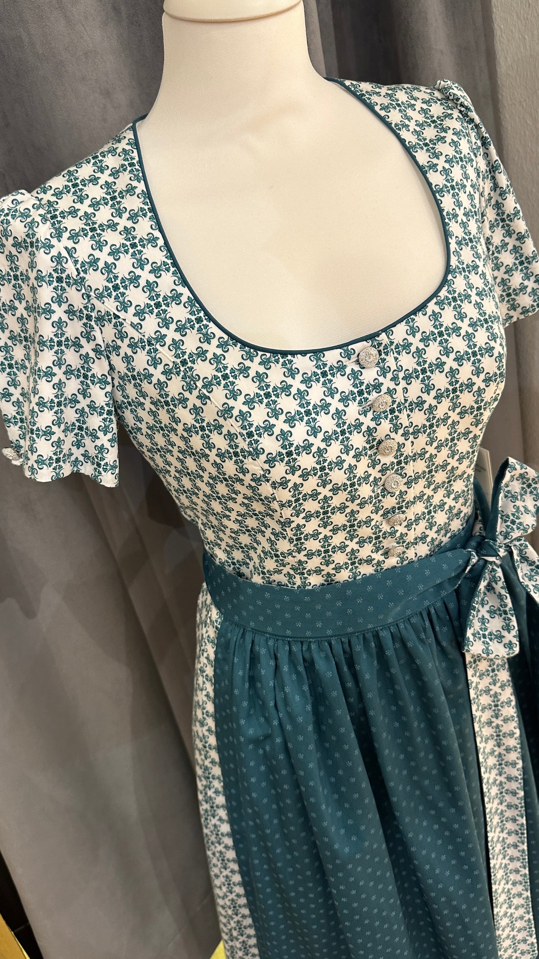 Dirndl Anno Domini Design Liselotta Stretch petrol 80cm