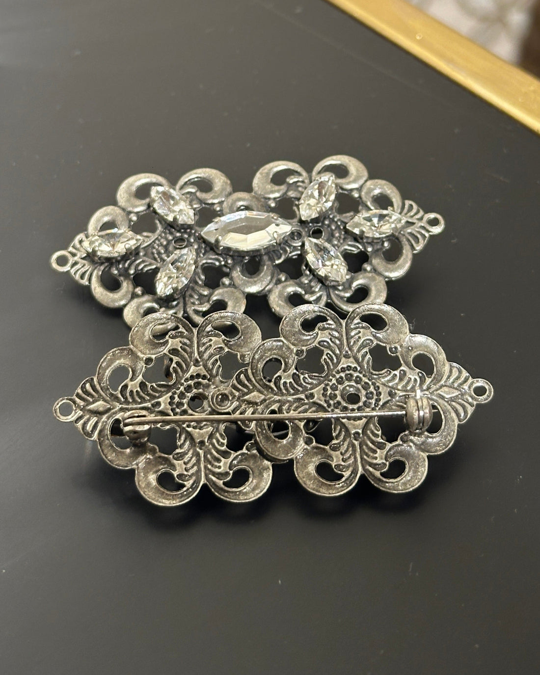 Trachten Brosche silber/Strass