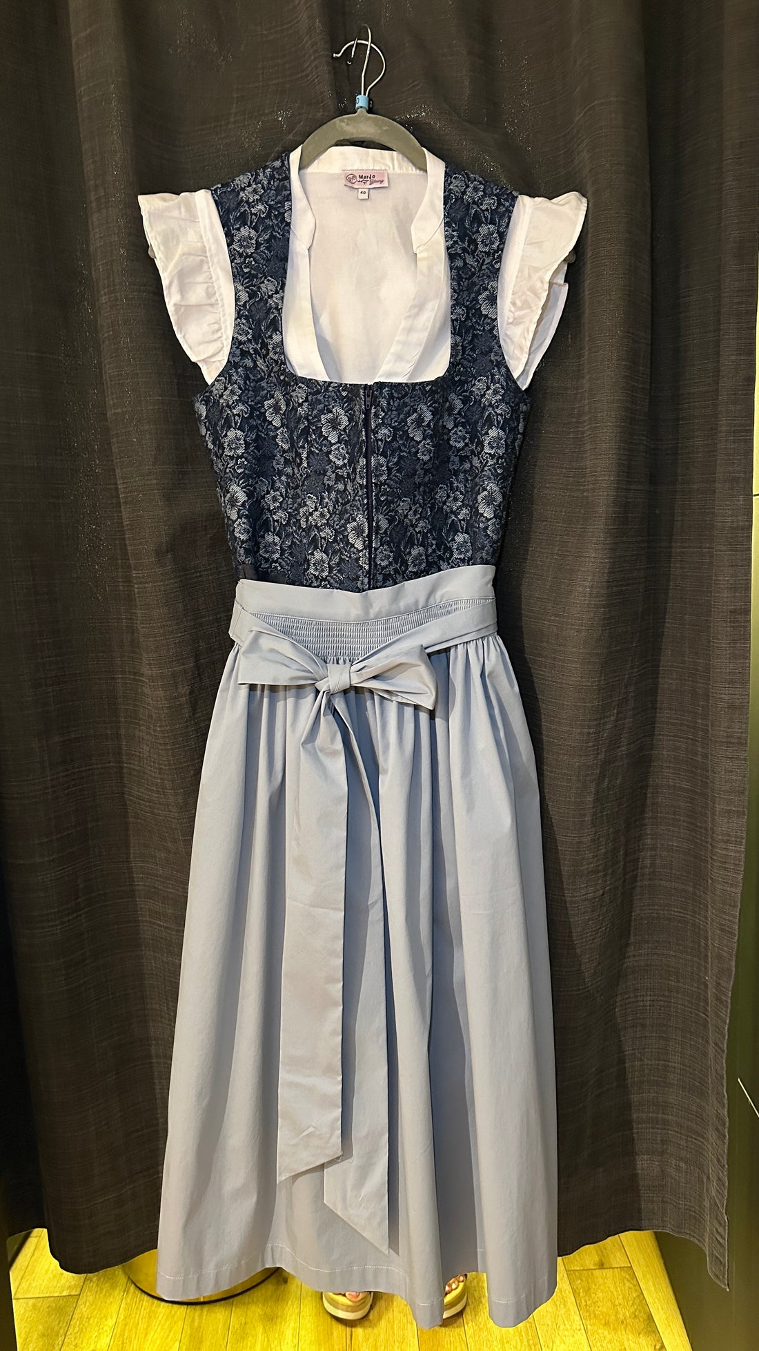 Dirndl Goldstich blau Blumenmuster 75cm
