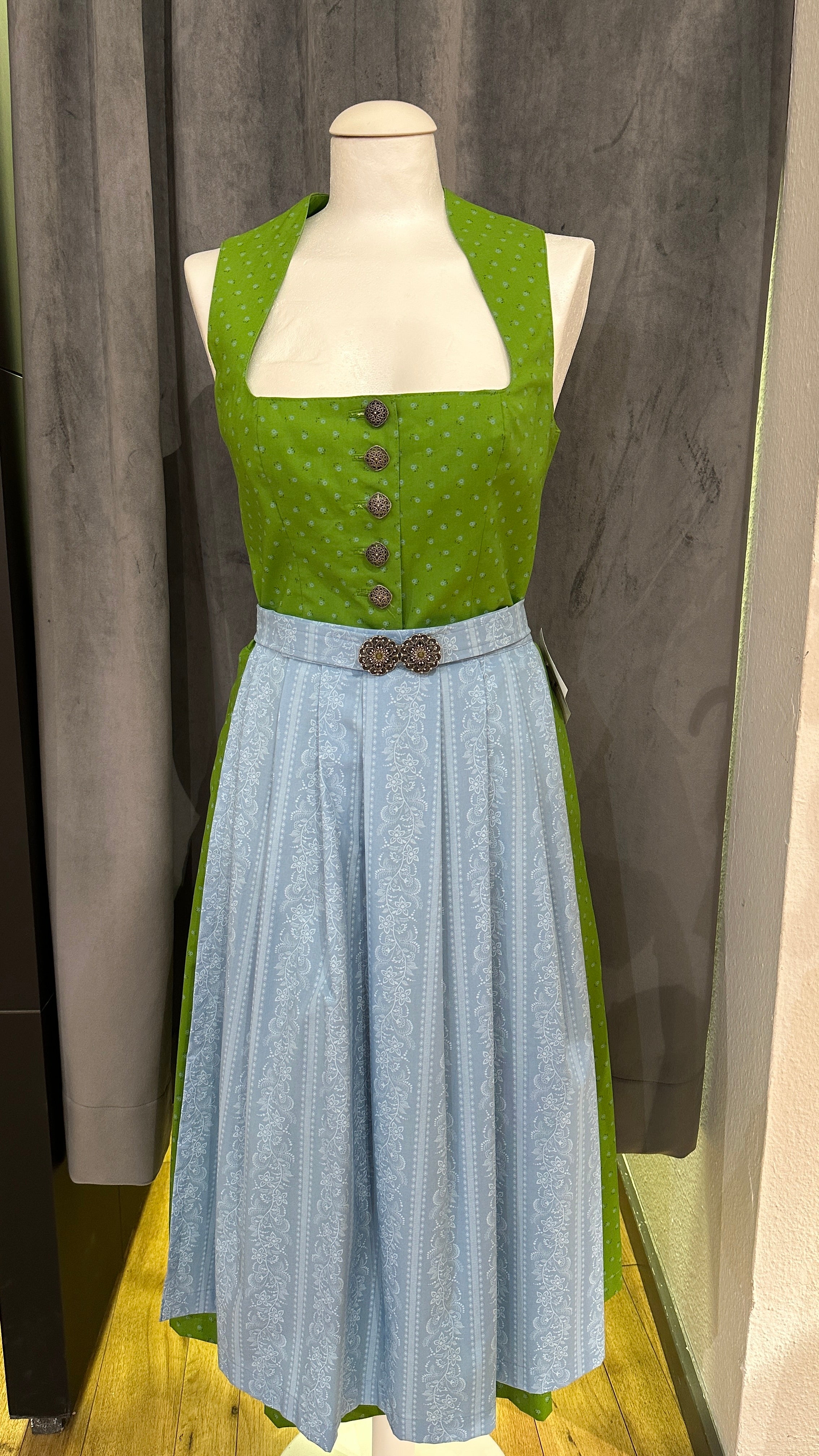 Baumwolldirndl Goldstich grün hellblau 75cm