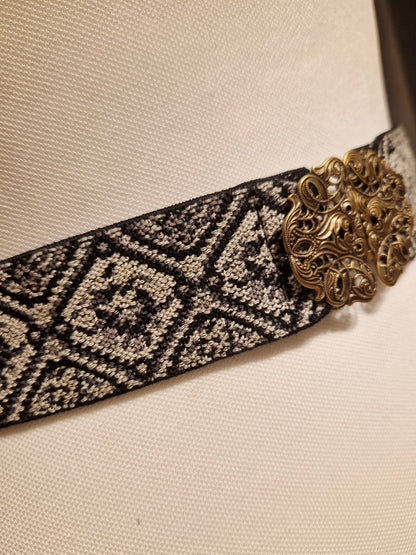 Trachtengürtel Stretch Goldstich schwarz/weiß/gold