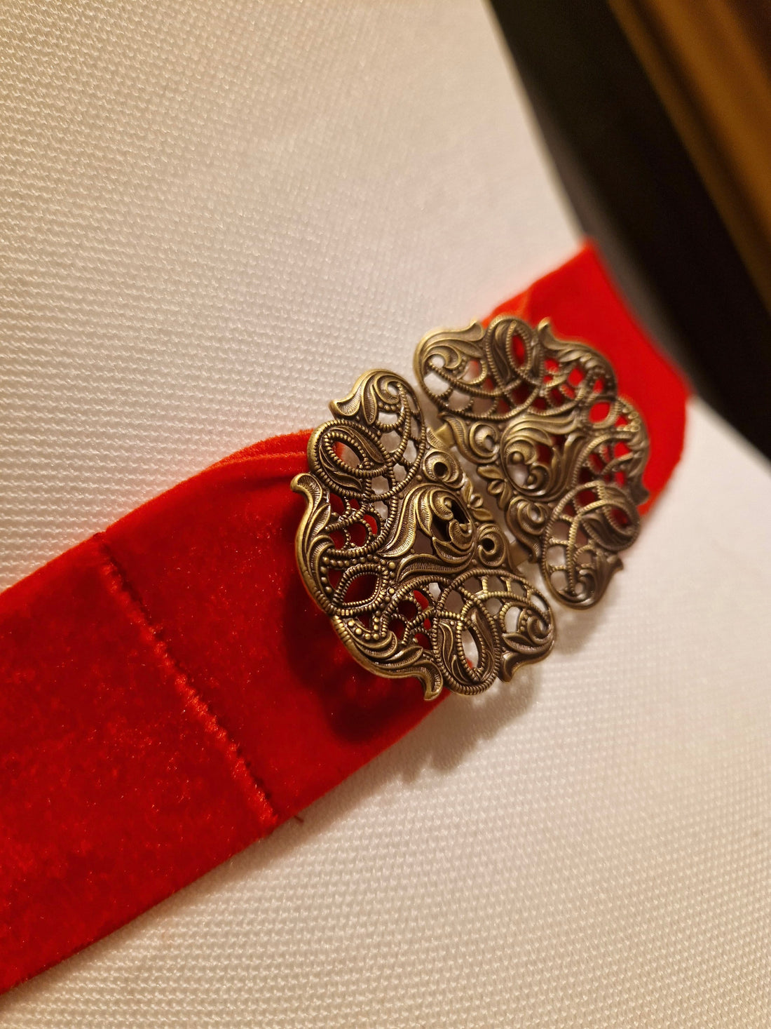 Trachtengürtel Samt Stretch Goldstich rot/gold