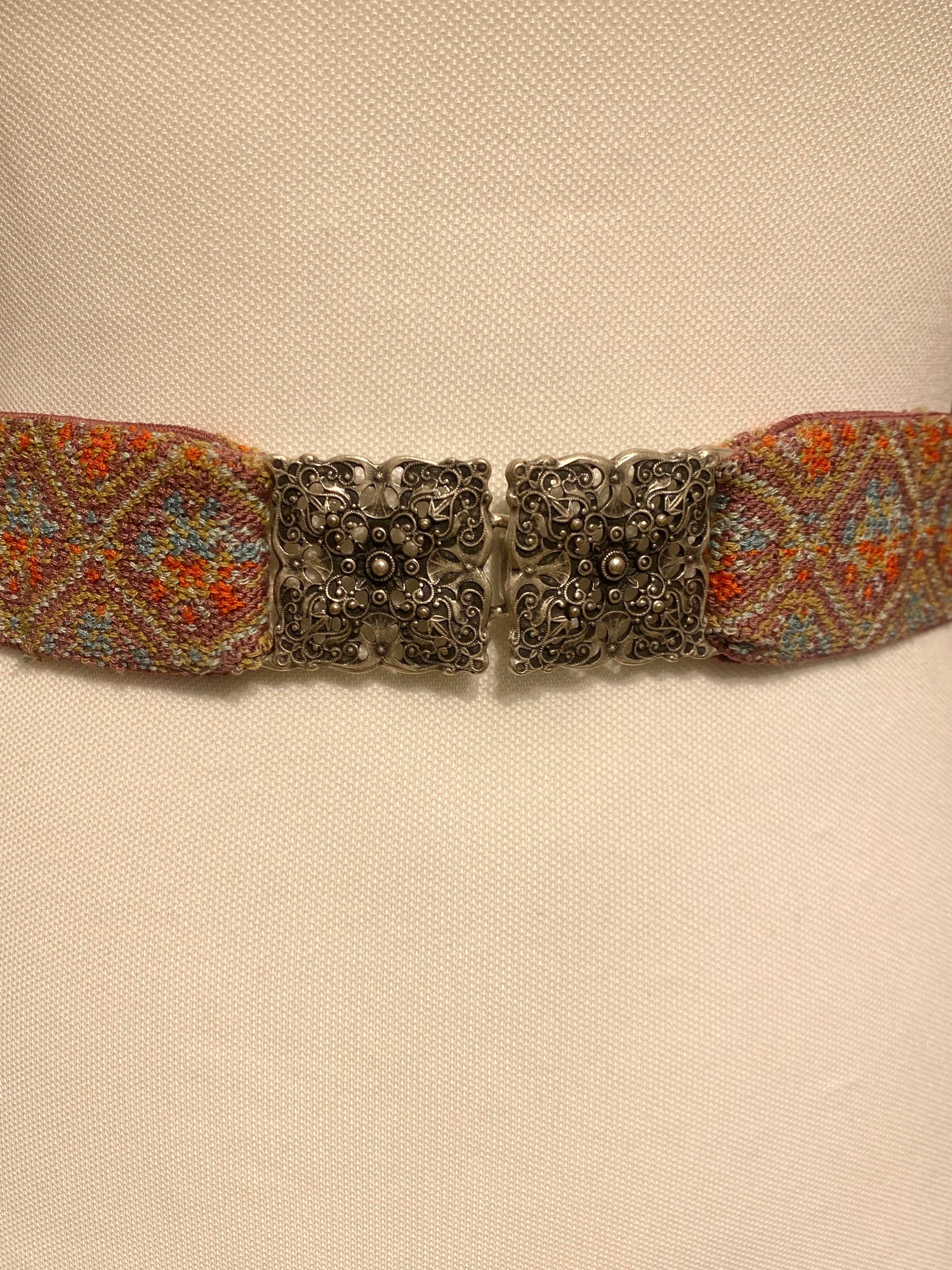 Trachtengürtel Stretch Goldstich lila/orange/silber