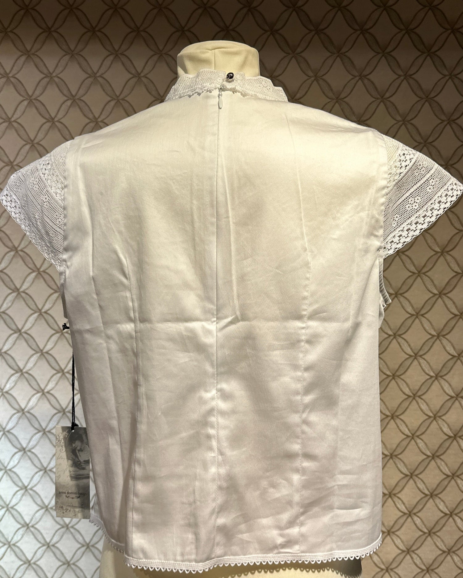 Trachtenbluse Vicky Anno Domini Design weiß