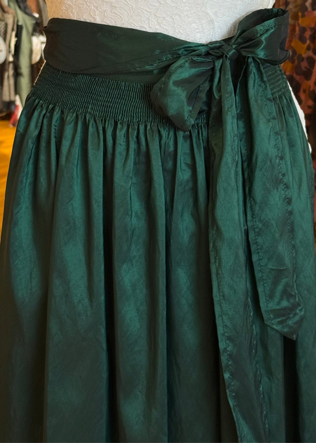 Dirndlschürze Stoiber Gesine dunkelgrün 70cm