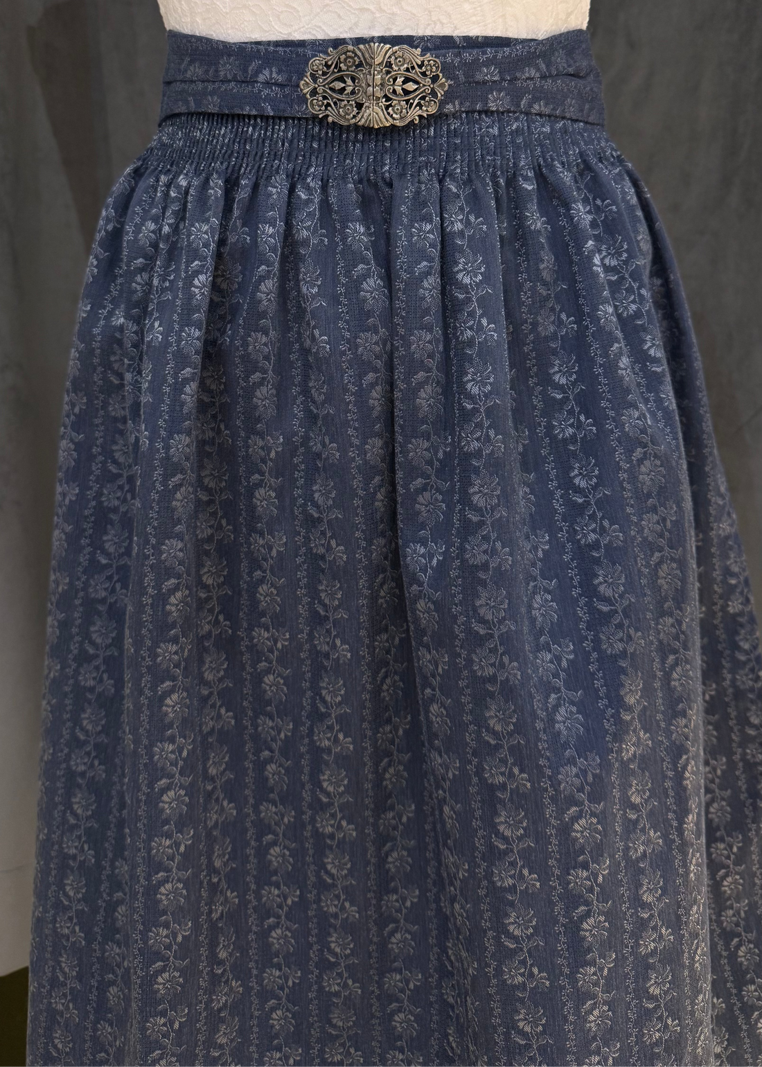 Dirndlschürze Stockerpoint blau70cm