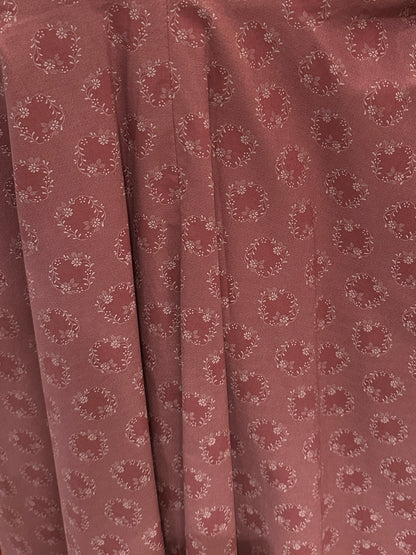 Dirndl Goldstich rot/bordeaux/ Schürze mit Schließe 70cm