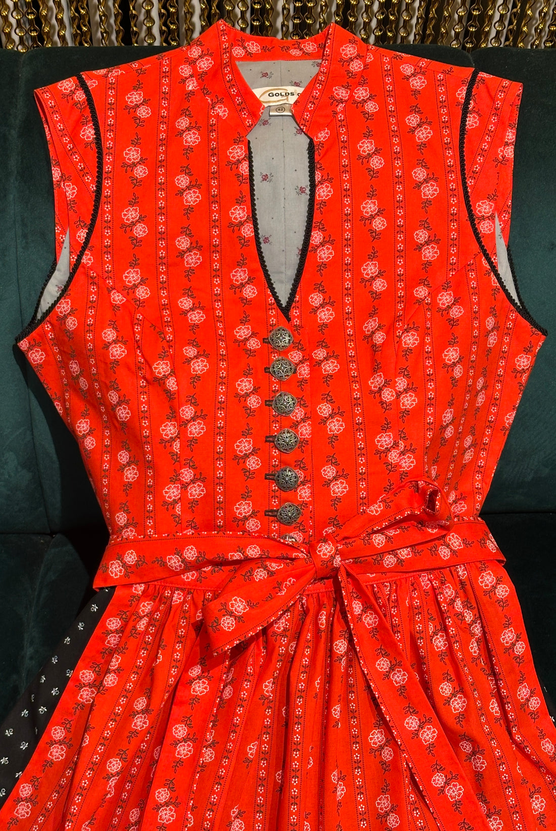 Vintage Baumwolldirndl Goldstich orange/schwarz/weiß 65cm