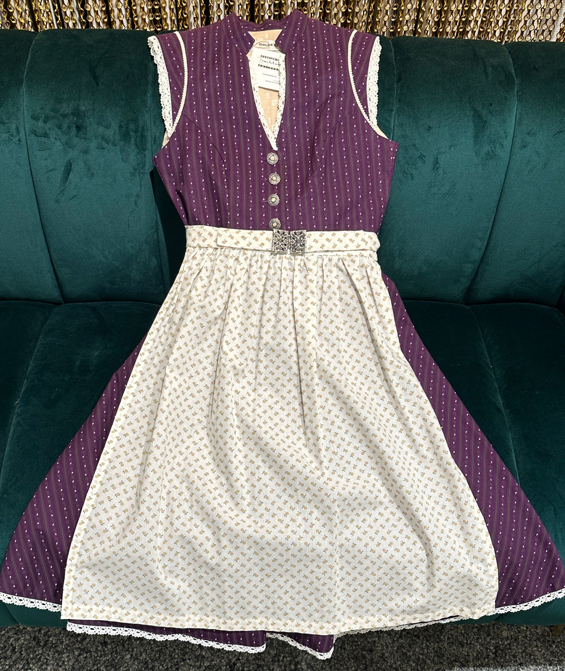 Baumwolldirndl Goldstich lila 65cm