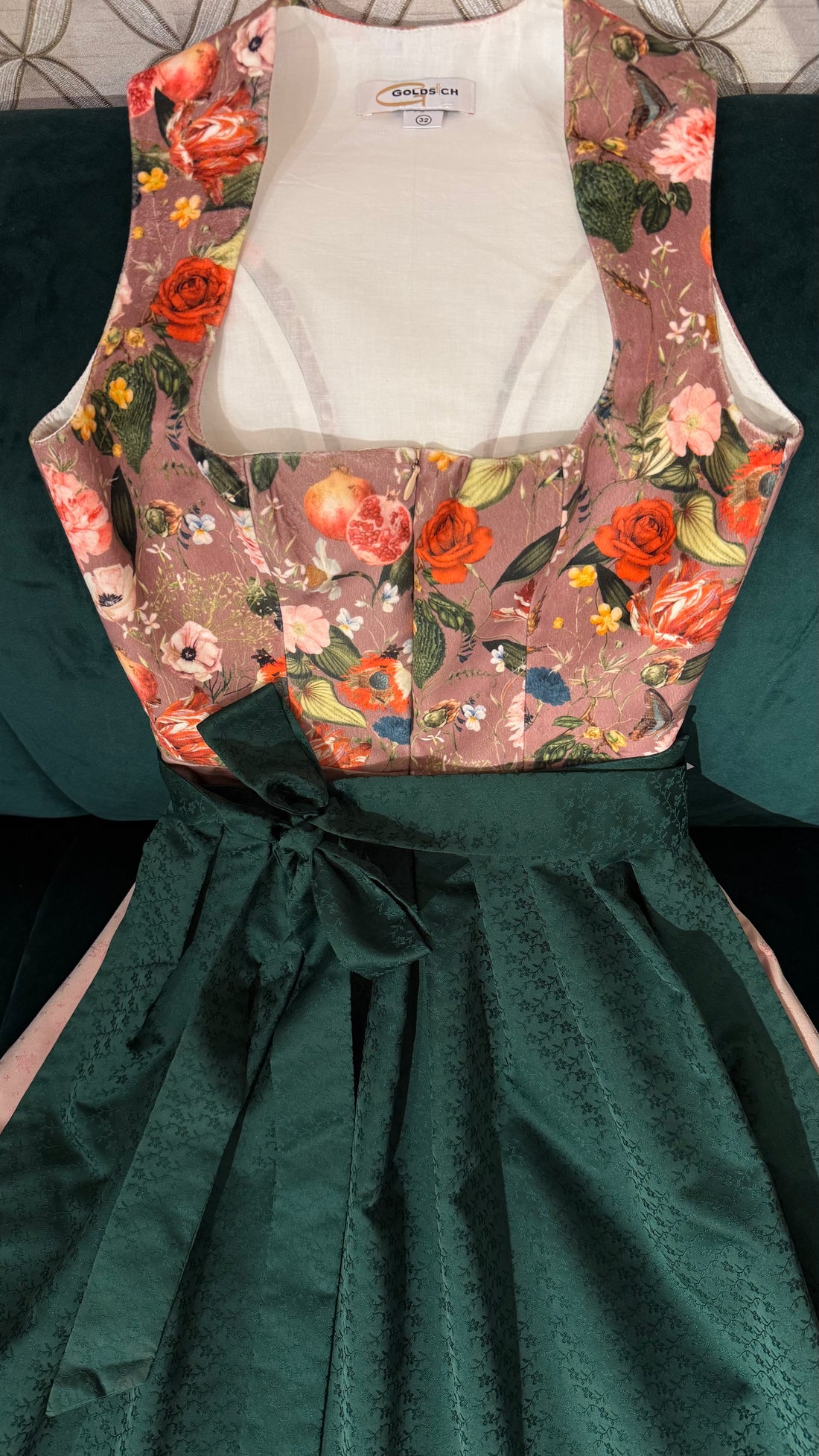 Dirndl Goldstich Samt Blumen altrosa/rose 70cm