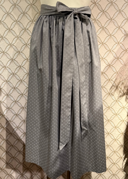 Dirndlschürze Anno Domini Design Lina grau 80cm