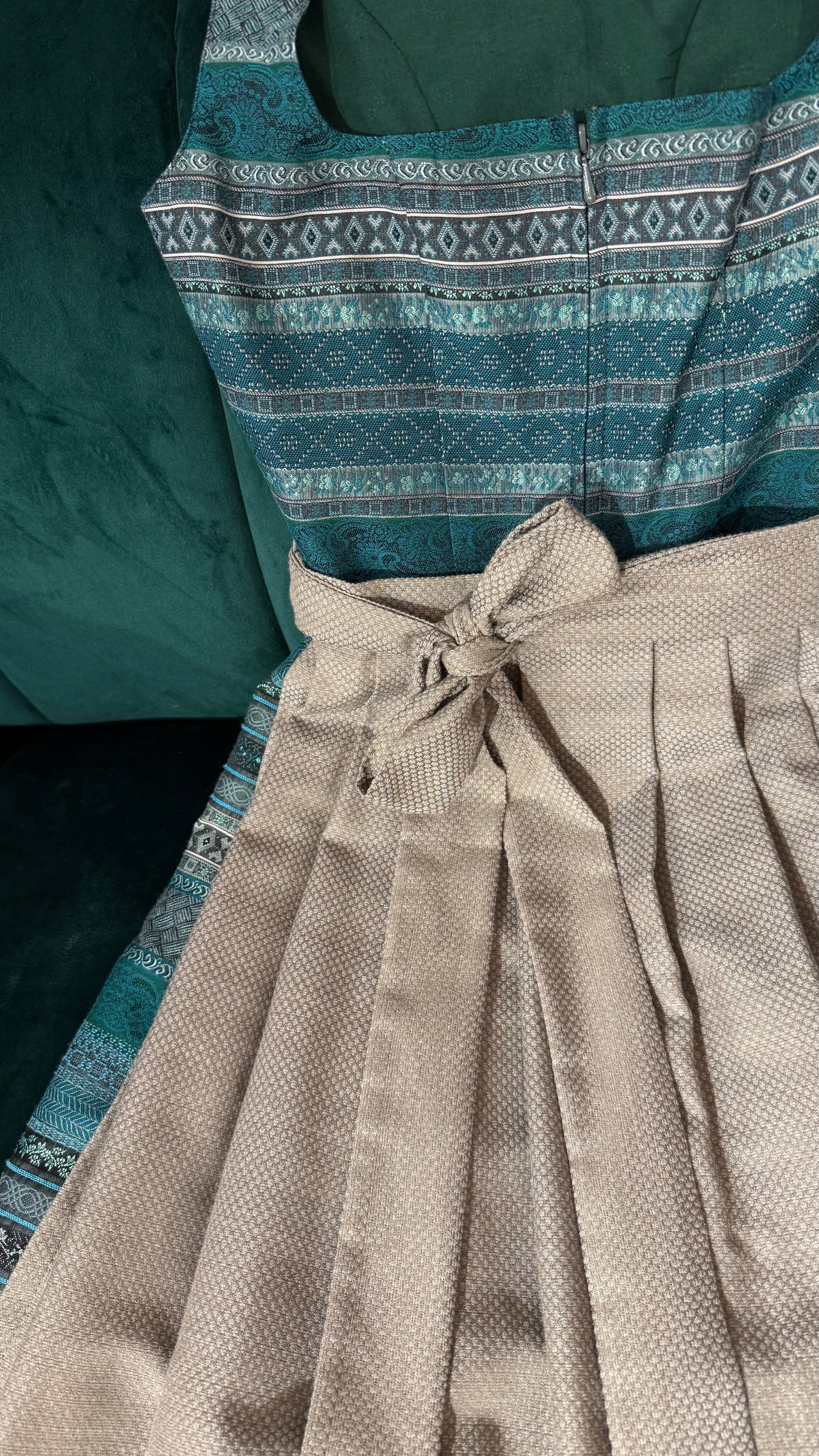 Dirndl Goldstich petrol/grau 73cm
