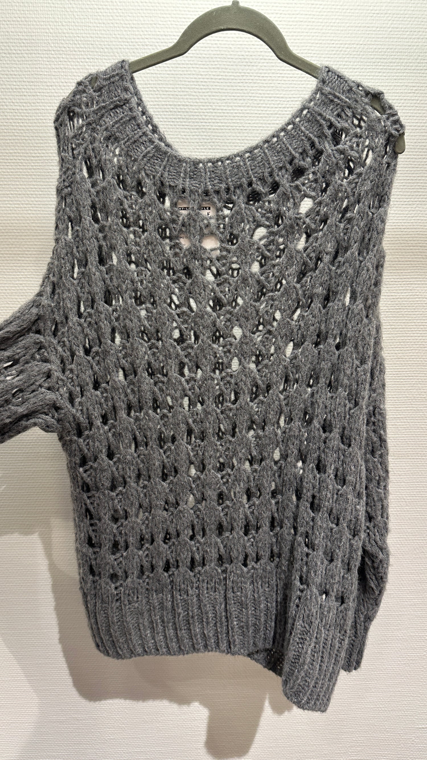 Pullover Strick grau