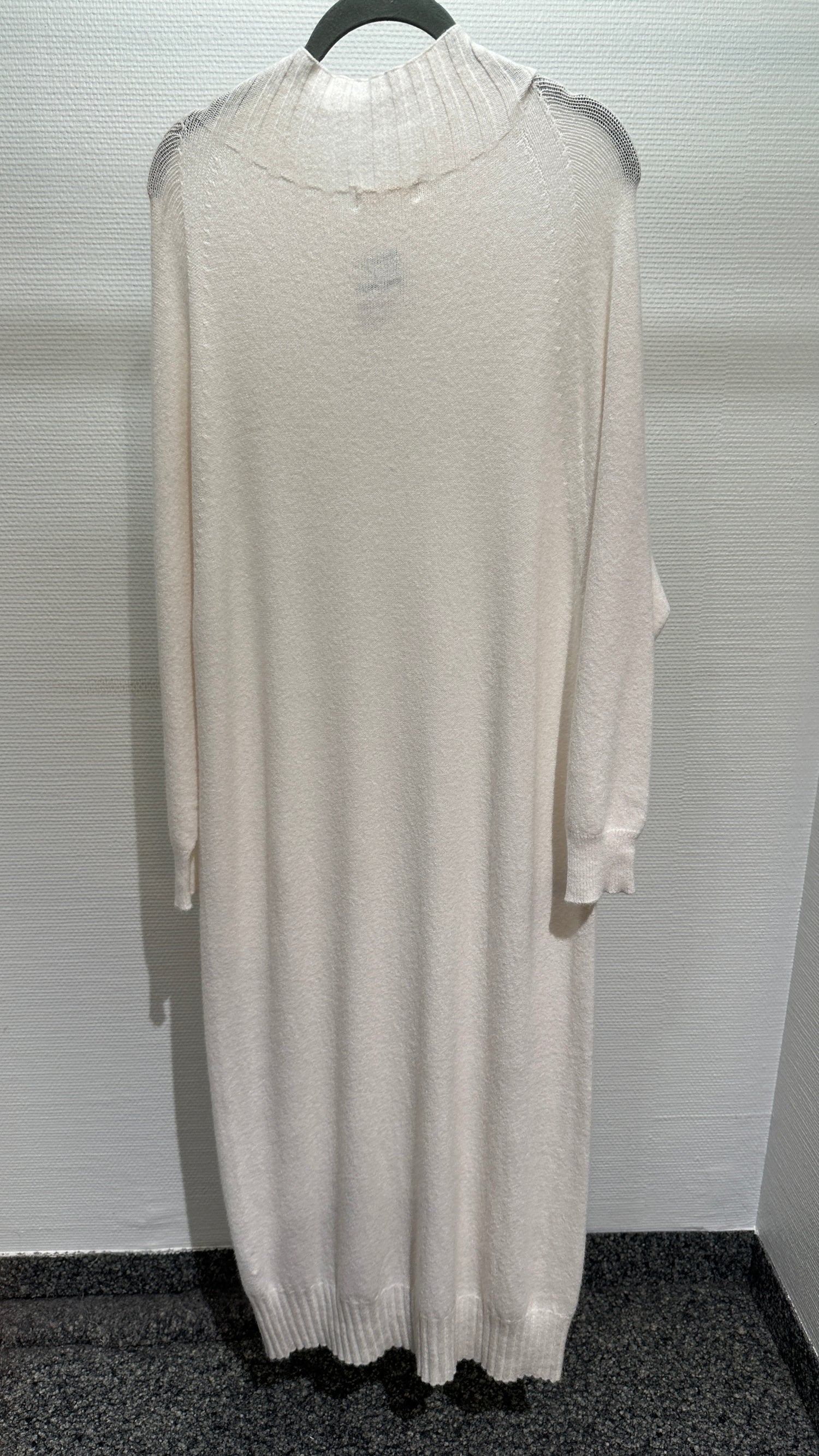 Kleid Strick V Milano creme