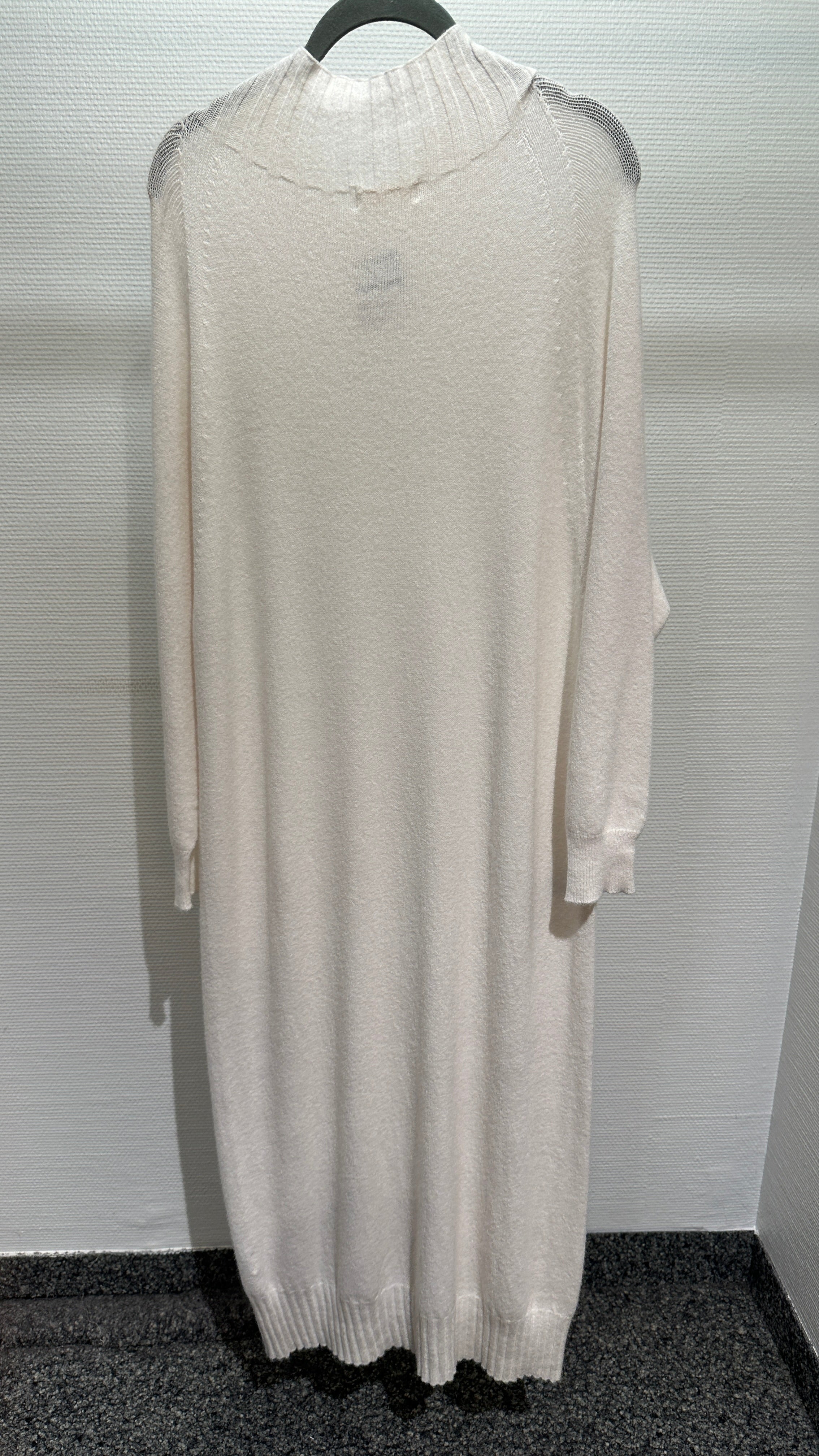 Kleid Strick V Milano creme