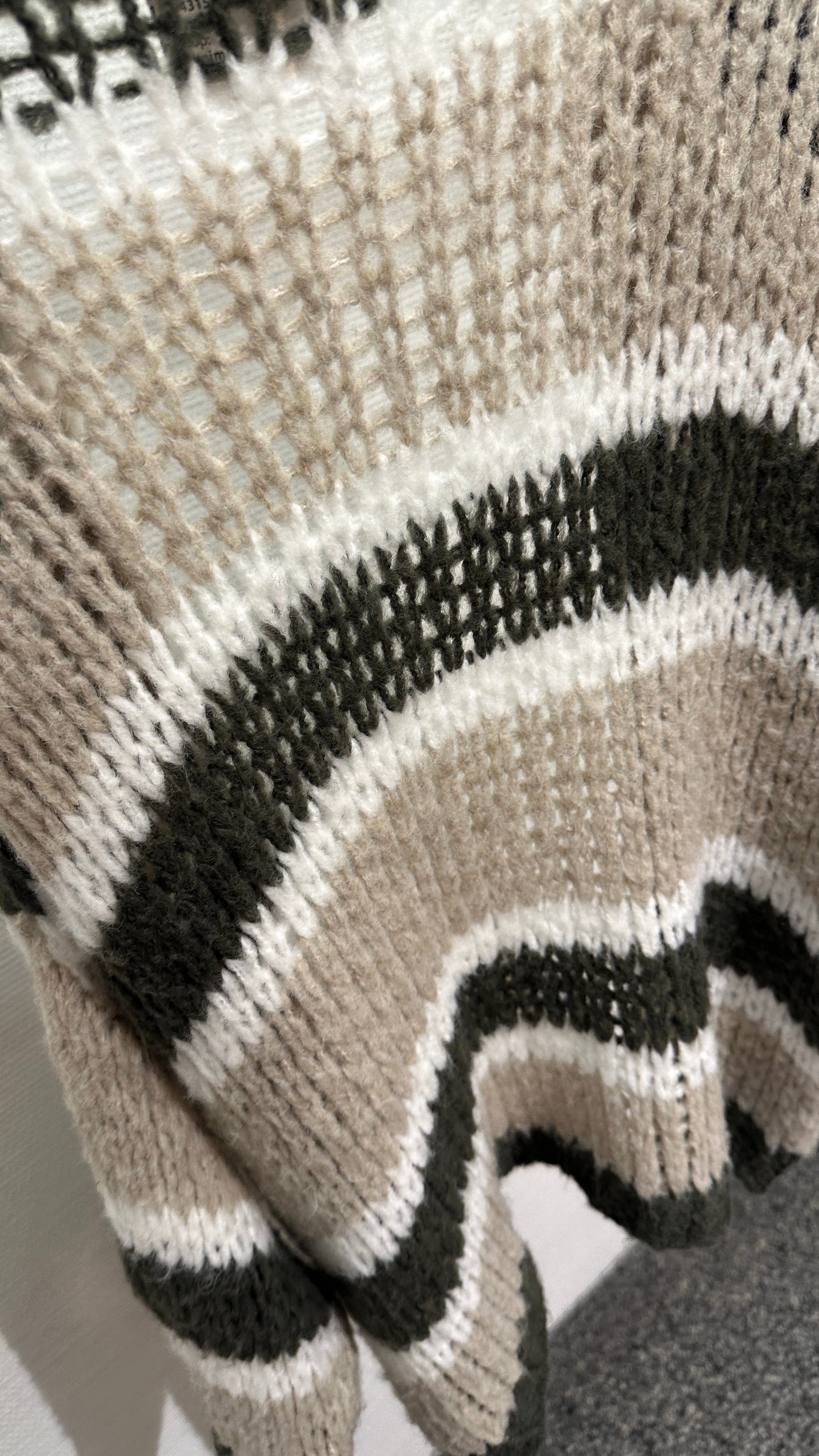 Cardigan Strick V Milano beige/olive/weiß