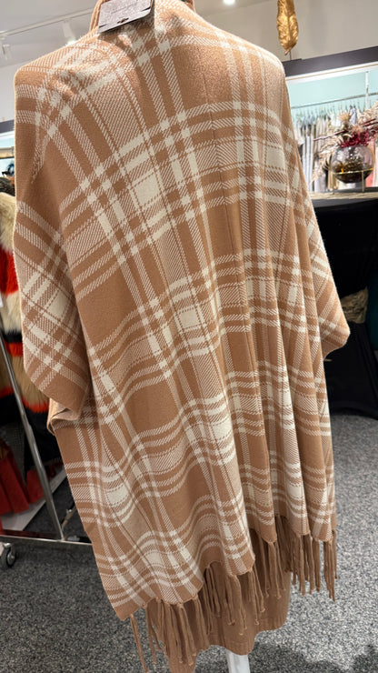 Poncho beige kariert