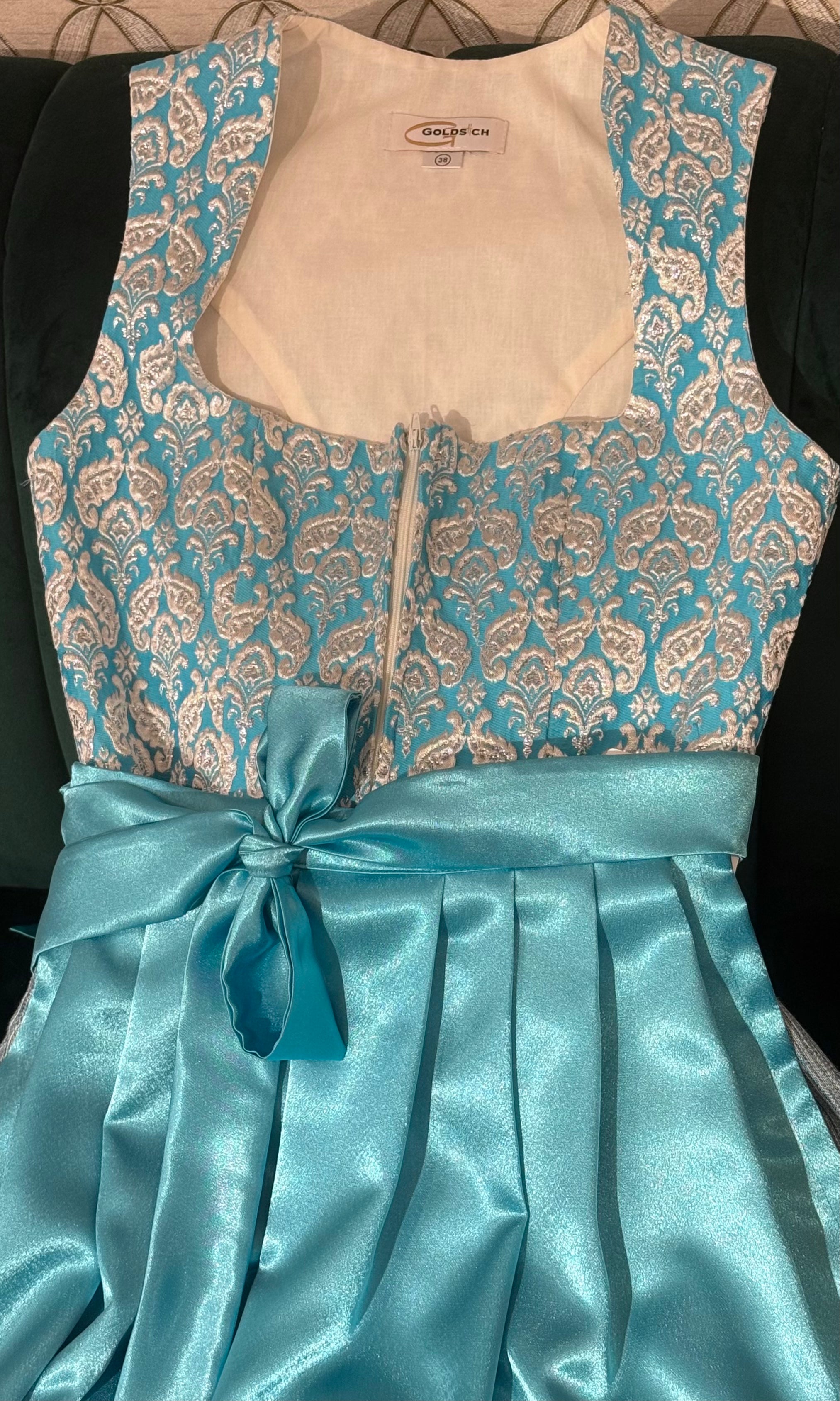 Dirndl Goldstich hellblau/weiß/silber 70cm