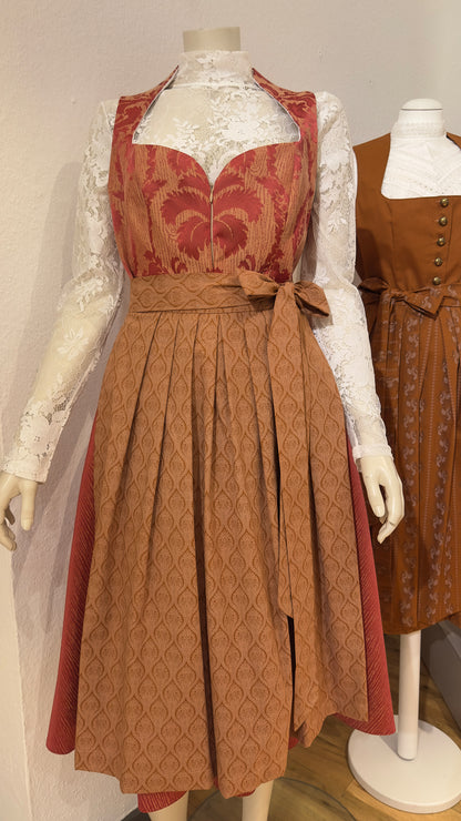 Dirndl Goldstich orange 75cm