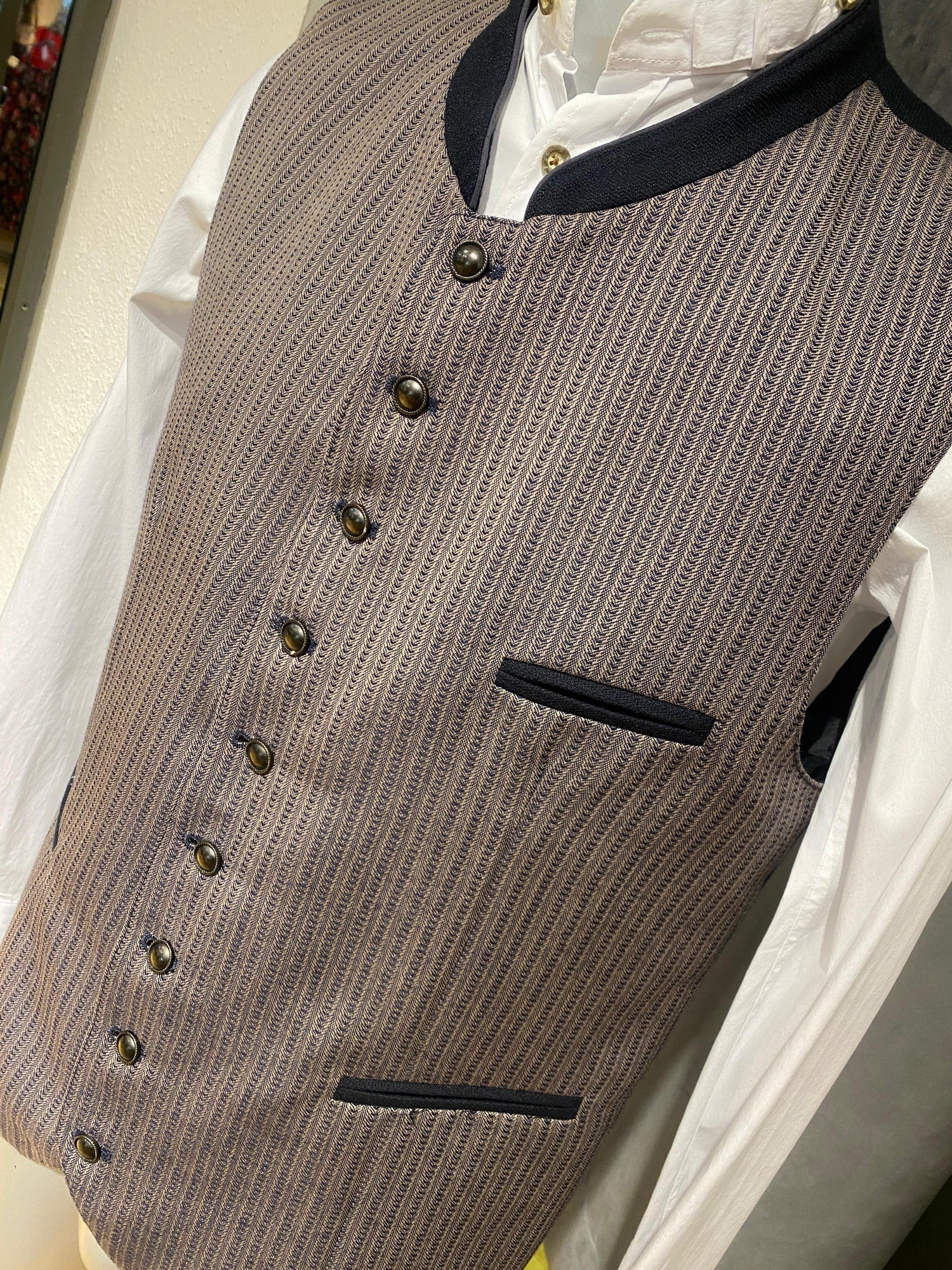 Trachtenweste Berlin &amp; Wolff beige/schwarz